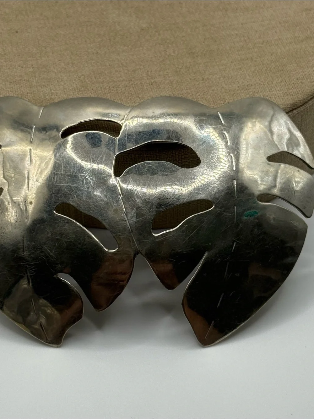 vintage anna Polished Silver tone leaf belt buckle - Sculpted Metal Design